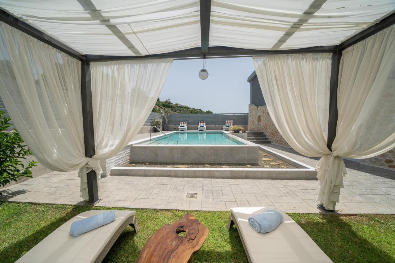 Popi'S Villa Свороната Екстериор снимка