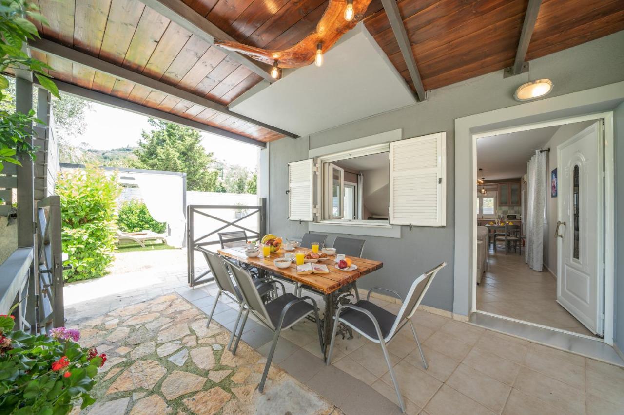 Popi'S Villa Свороната Екстериор снимка