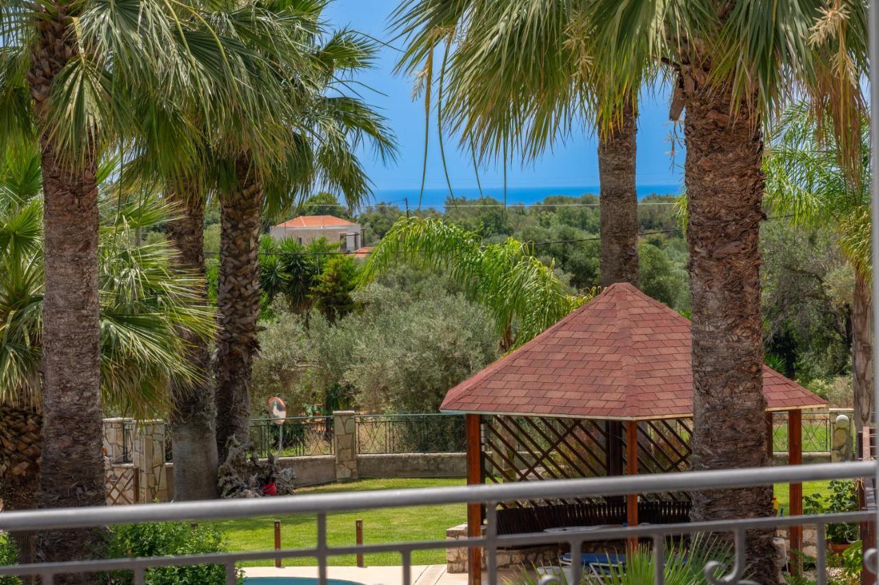 Popi'S Villa Свороната Екстериор снимка